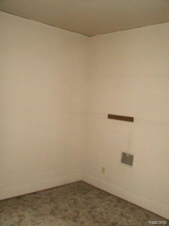 77 Leroy Street River Rouge, MI 48218 - Photo 15 of 25 15-BEDROOM 2-3.JPG