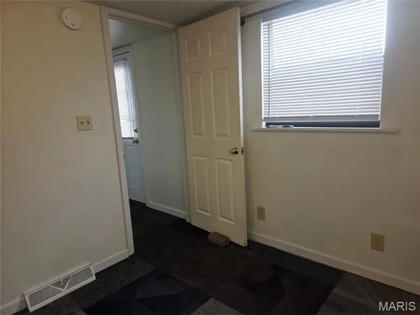 $49,900 | 30 West Patterson Street, Mascoutah, IL 62258