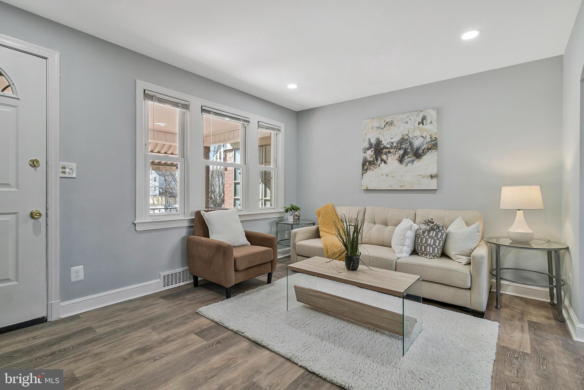 2202 U Place Southeast Washington, DC 20020 - Photo 4 of 20