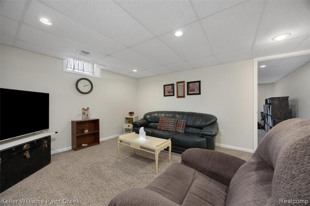 7358 Porter Road Grand Blanc, MI 48439 - Photo 27 of 57 Gallery Image 27