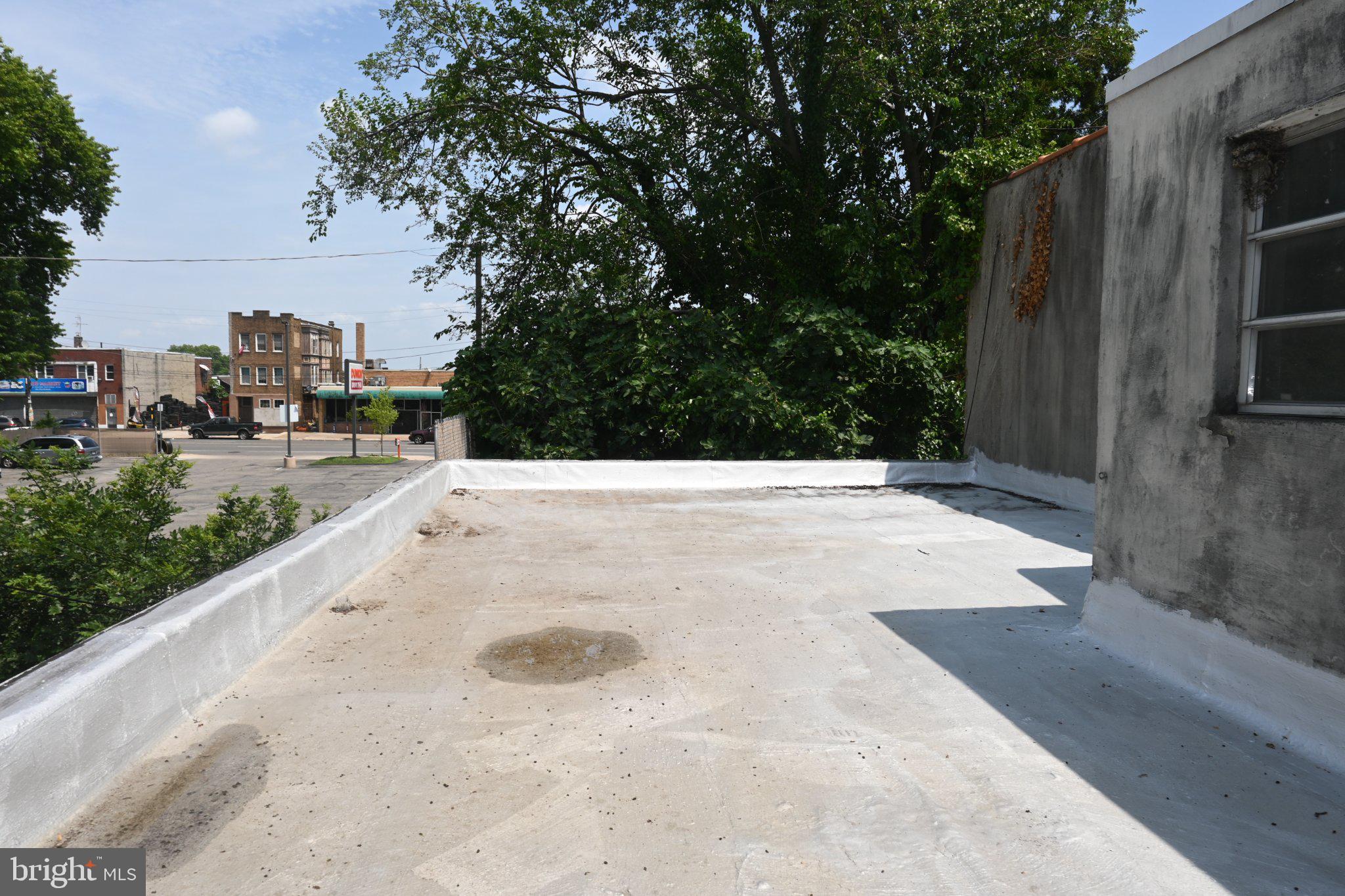 433 North Gross Street Philadelphia, PA 19151 - Photo 27 of 30 Urban rooftop.