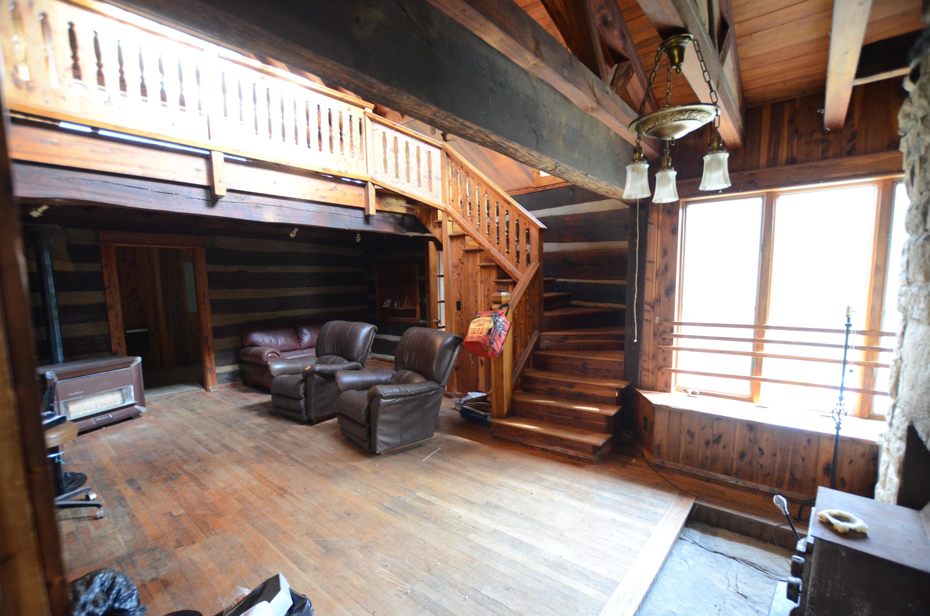 11907 Old Landing Road Irvine, KY 40336 - Photo 11 of 130 Living Room!