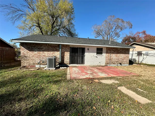 $1,675 | 9834 Denning Drive, Houston, TX 77078