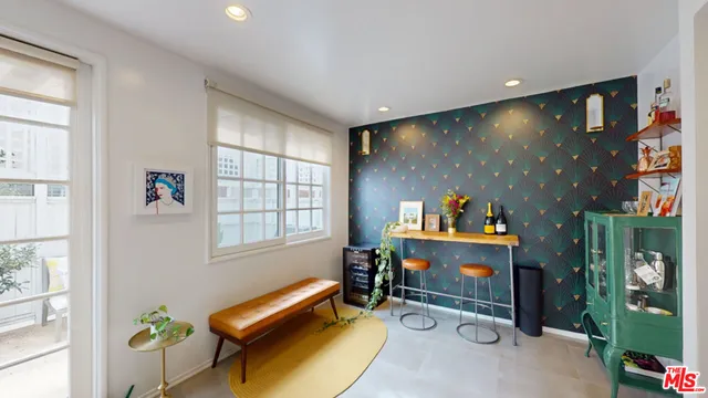 $1,645,000 | 1037 16th Street, Unit 10, Santa Monica, CA 90403