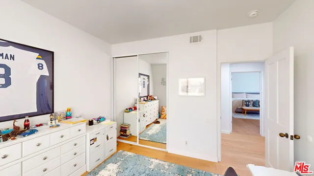 $1,645,000 | 1037 16th Street, Unit 10, Santa Monica, CA 90403