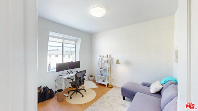 $1,645,000 | 1037 16th Street, Unit 10, Santa Monica, CA 90403