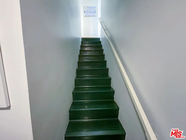 $1,645,000 | 1037 16th Street, Unit 10, Santa Monica, CA 90403