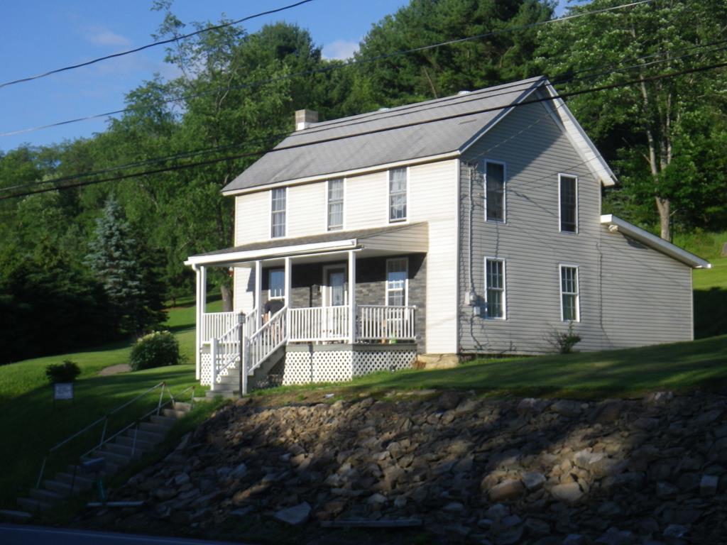 1185 Shawna Road Cherry Tree, PA 15724 - Photo 8 of 25 Gallery Image 8