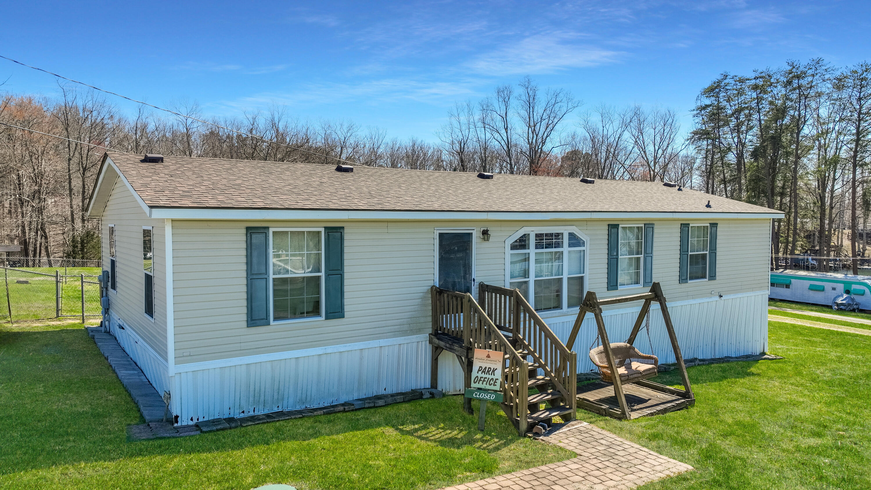 5625 Smith Mountain Road Penhook, VA 24137 - Photo 27 of 35 Office #1