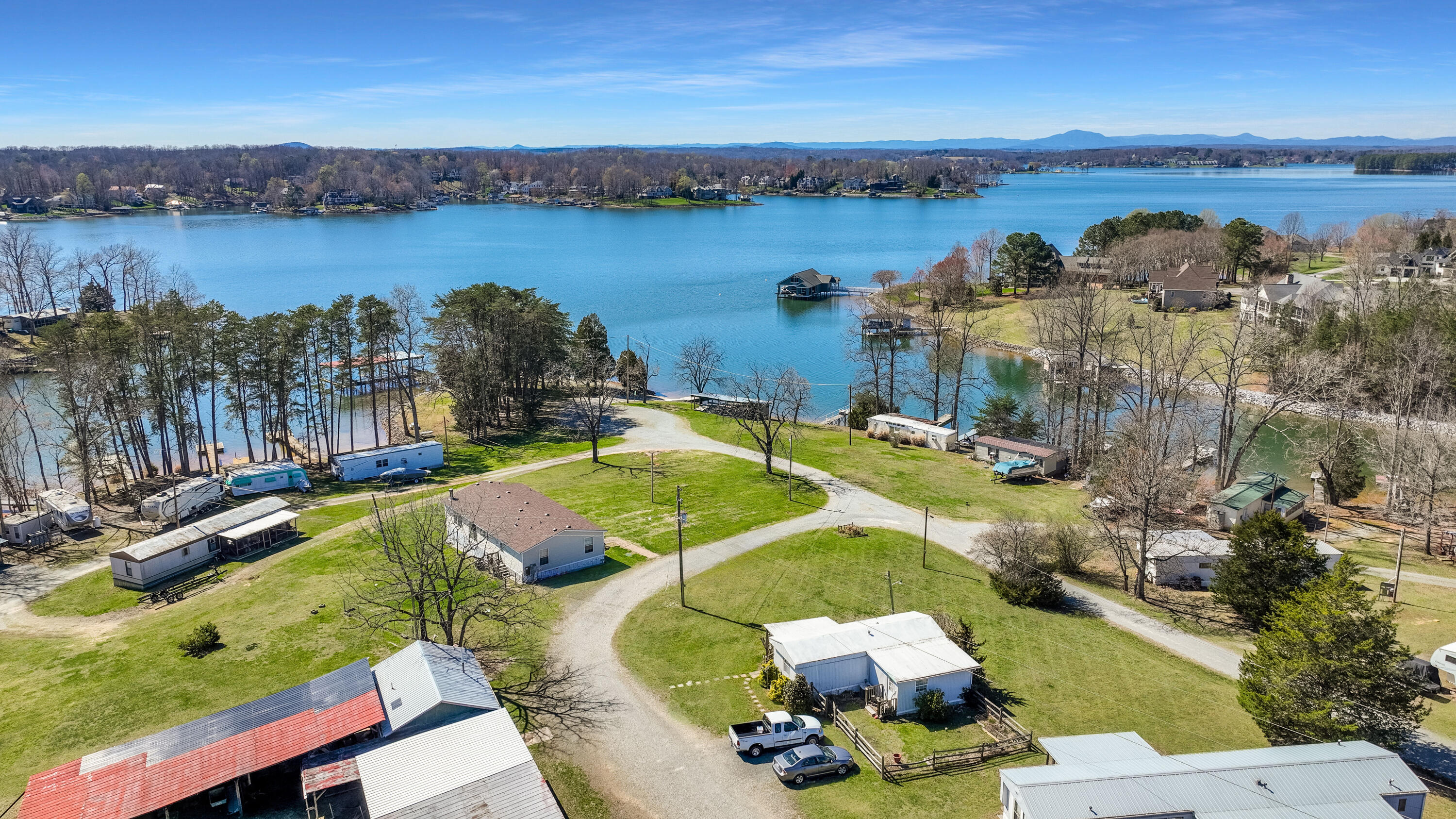5625 Smith Mountain Road Penhook, VA 24137 - Photo 29 of 35 Aerial