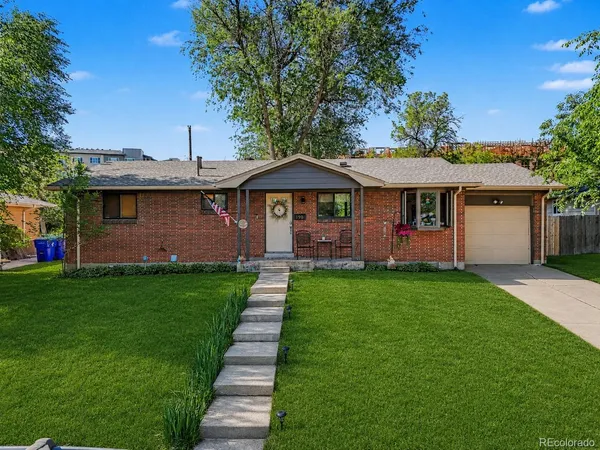$589,900 | 190 East Geddes Avenue, Centennial, CO 80122