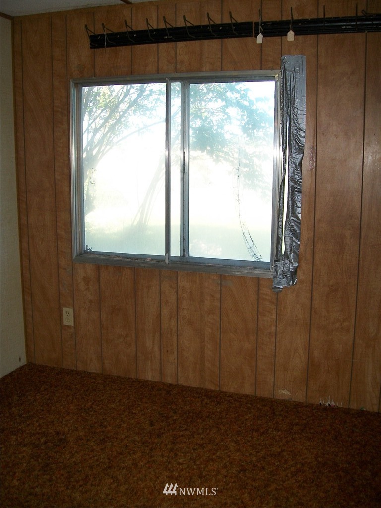 8520 Charles Road Northeast Moses Lake, WA 98837 - Photo 9 of 25 Gallery Image 9