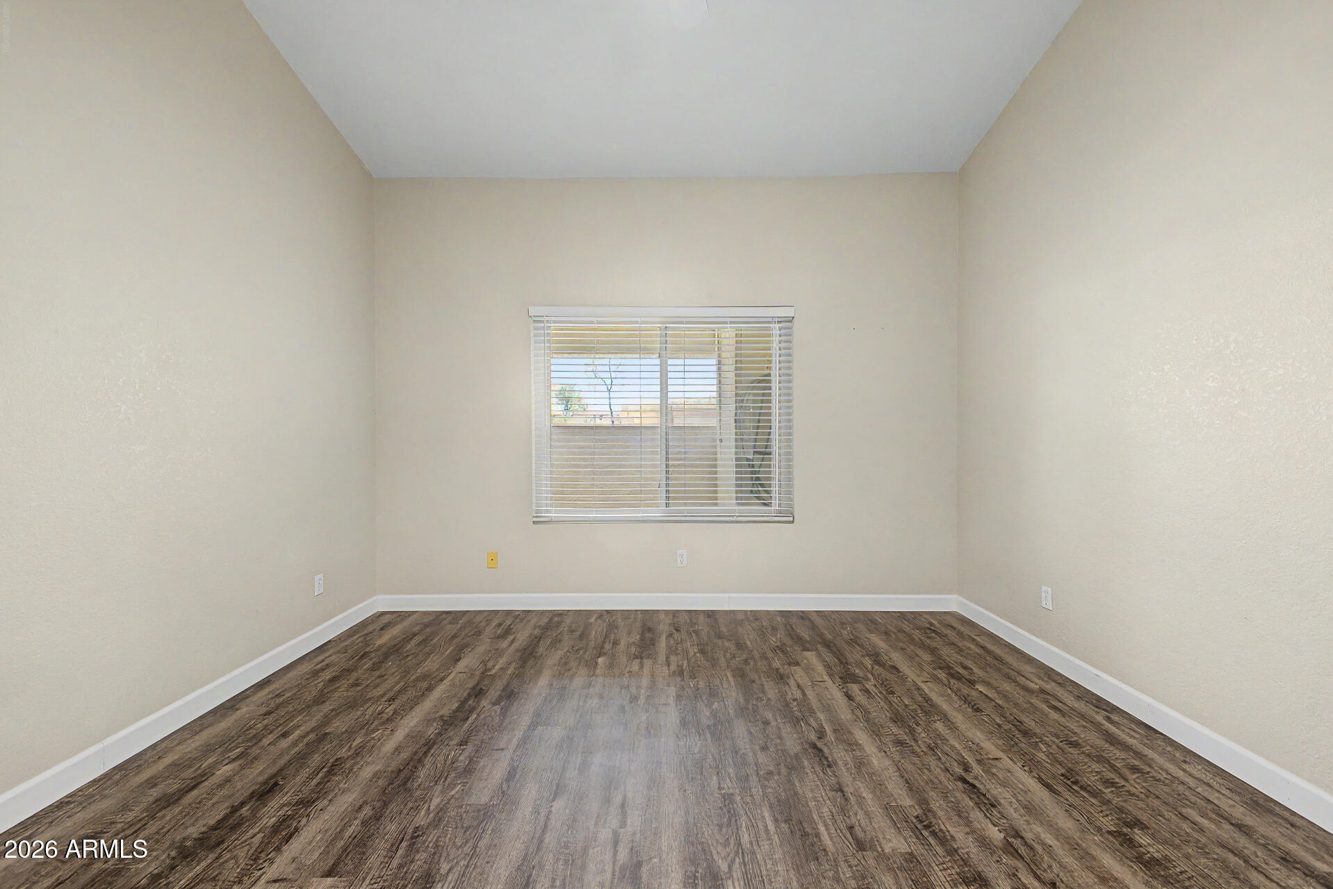 5808 East Brown Road, Unit 7 Mesa, AZ 85205 - Photo 14 of 35 13 - Brown