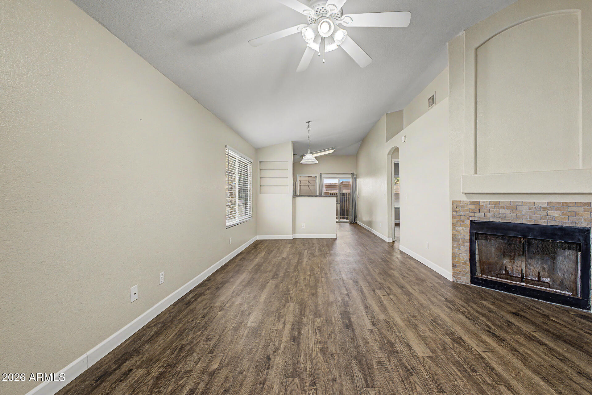 5808 East Brown Road, Unit 7 Mesa, AZ 85205 - Photo 9 of 35 08 - Brown