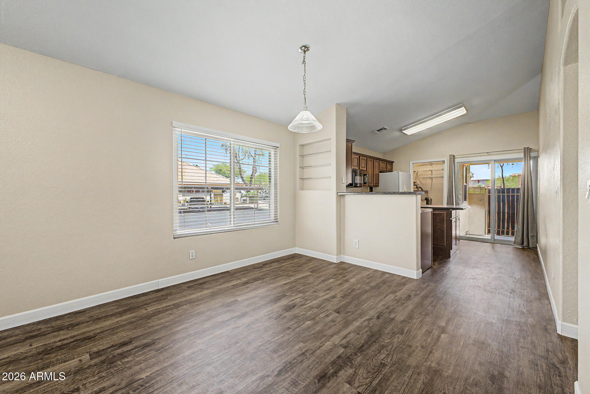 5808 East Brown Road, Unit 7 Mesa, AZ 85205 - Photo 10 of 35 09 - Brown