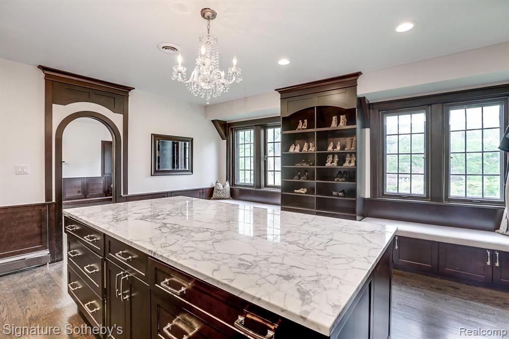 110 Cloverly Road Grosse Pointe Farms, MI 48236 - Photo 29 of 58
