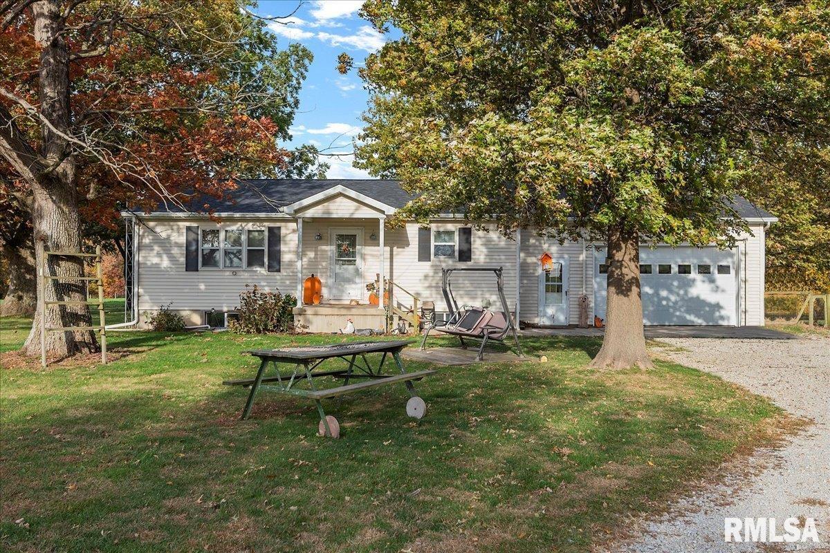 677 East 990 North Road Palmer, IL 62556 - Photo 1 of 46 Gallery Image 1
