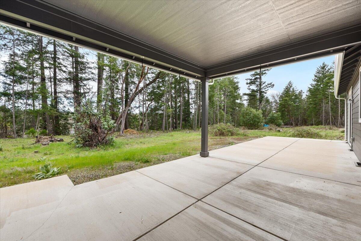 1266 Ellison Loop Merlin, OR 97532 - Photo 34 of 45 33-CI_9729