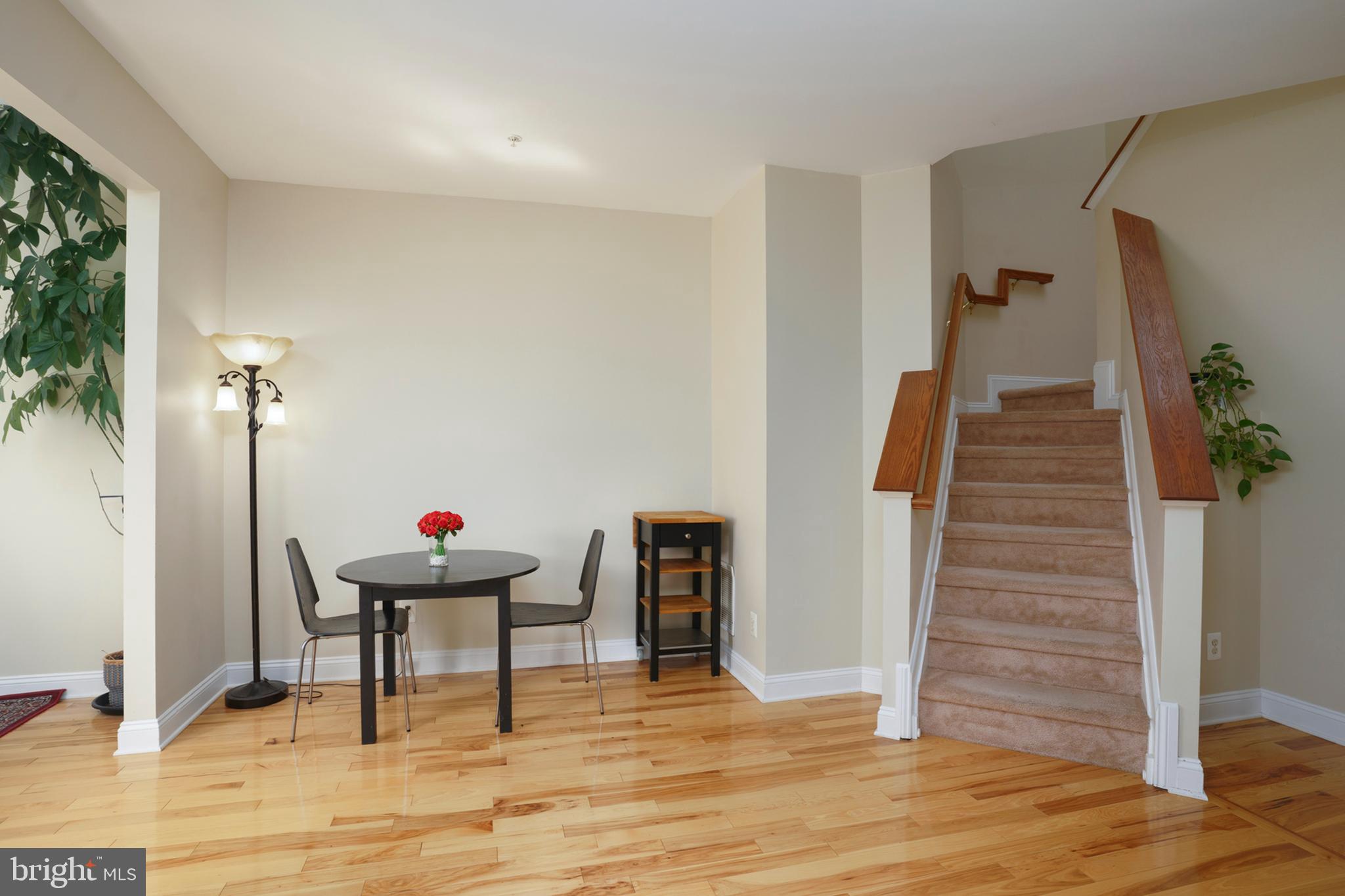 533 Callander Way Abingdon, MD 21009 - Photo 6 of 31 Breakfast Area (alt view)