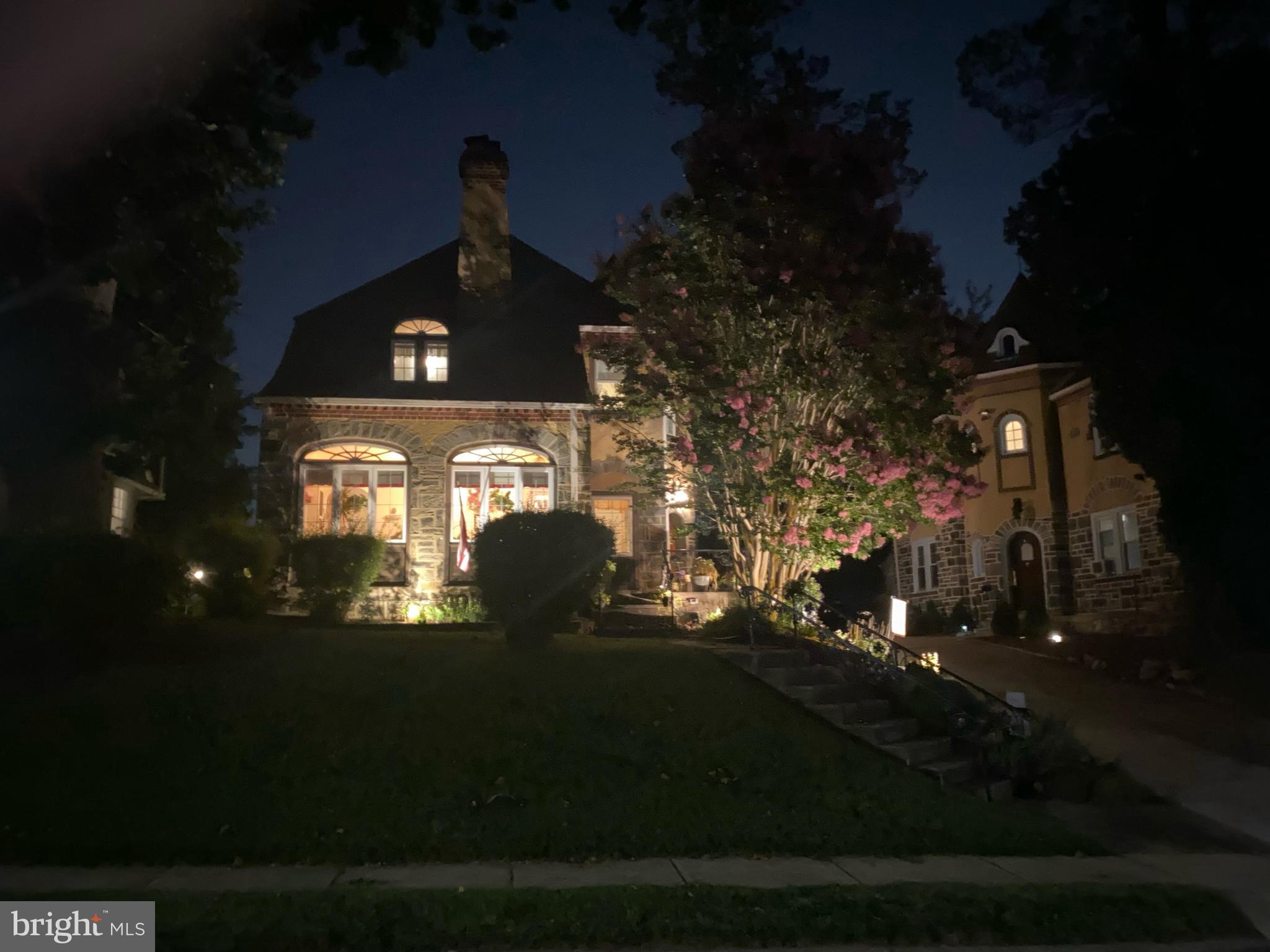 7205 Wayne Avenue Upper Darby, PA 19082 - Photo 11 of 84 a view of a yard in front of the house