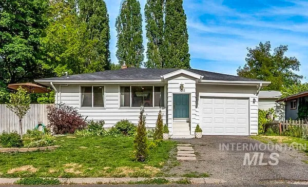 $449,000 | 108 North Cleveland Street, Moscow, ID 83843