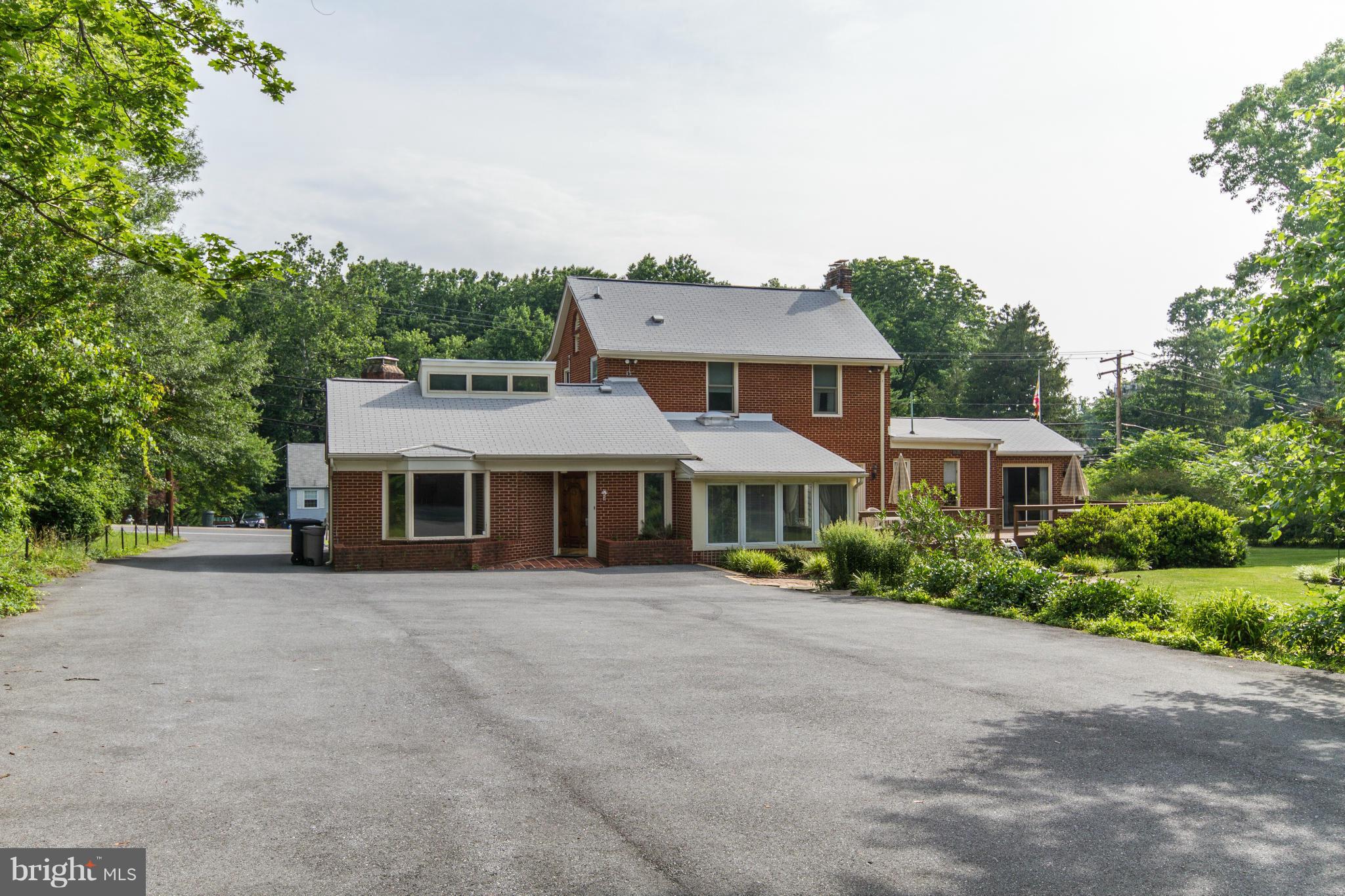 8007 Brooklyn Bridge Road Laurel, MD 20707 - Photo 23 of 25 Ample Parking