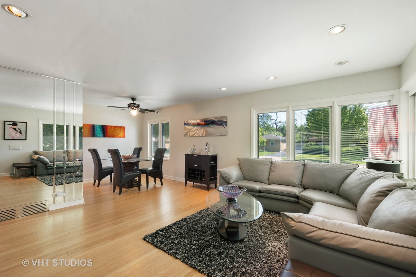 542 Sumac Road Highland Park, IL 60035 - Photo 3 of 17