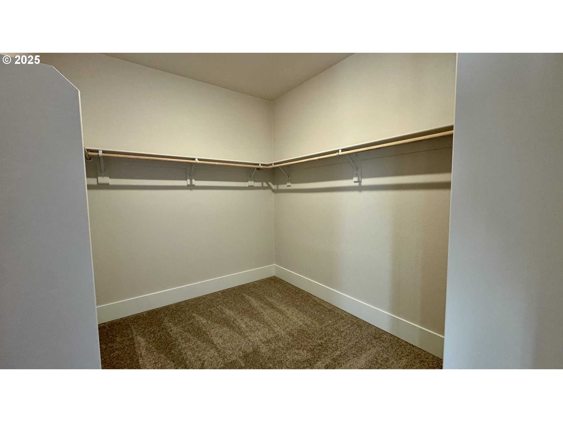 11824 Southwest 182nd Avenue Beaverton, OR 97007 - Photo 16 of 26