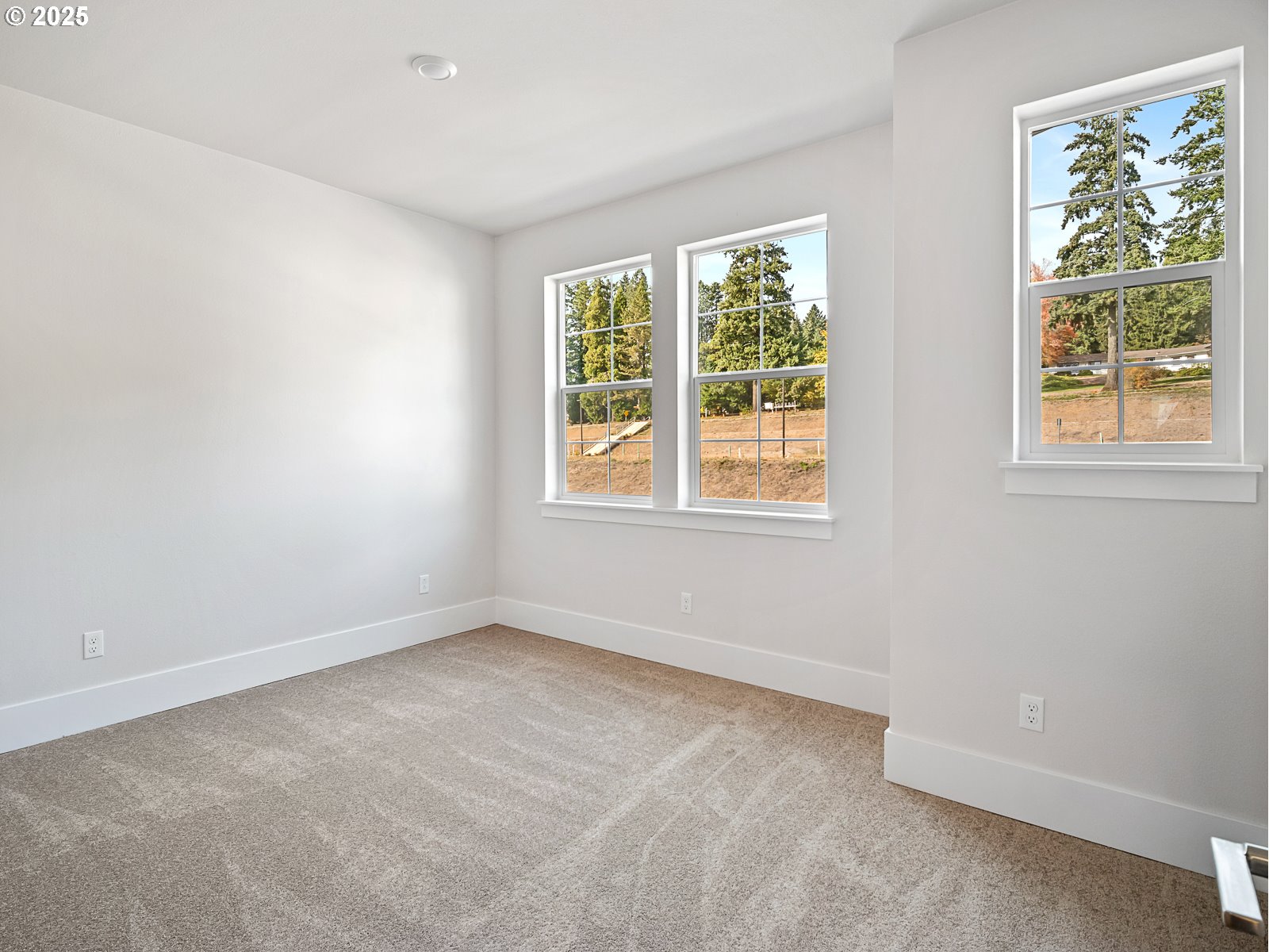 11824 Southwest 182nd Avenue Beaverton, OR 97007 - Photo 24 of 26