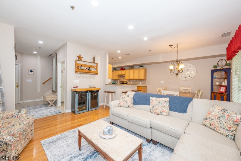 30 Federal Hill Road, Unit 8 Pompton Lakes, NJ 07442 - Photo 11 of 34