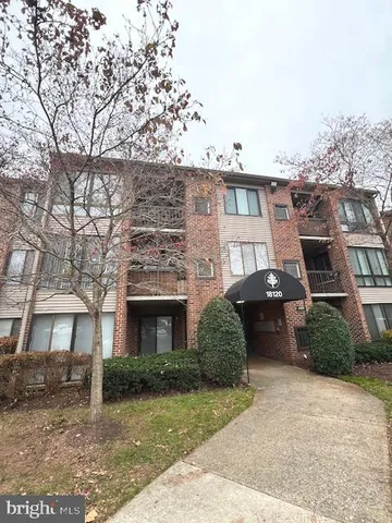 $1,975 | 18120 Chalet Drive, Unit 11301, Germantown, MD 20874