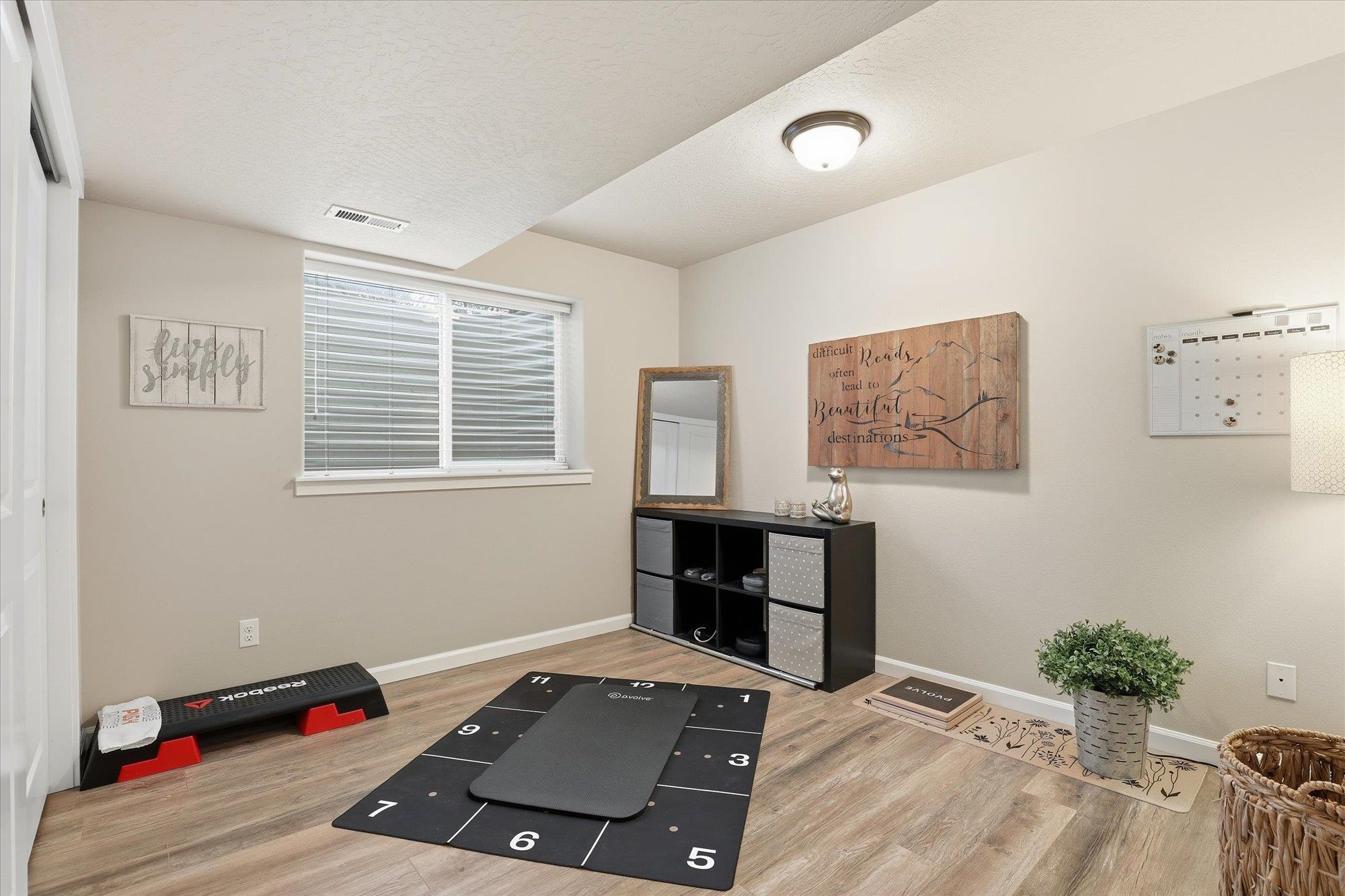 9002 North Sundance Drive Spokane, WA 99208 - Photo 26 of 46