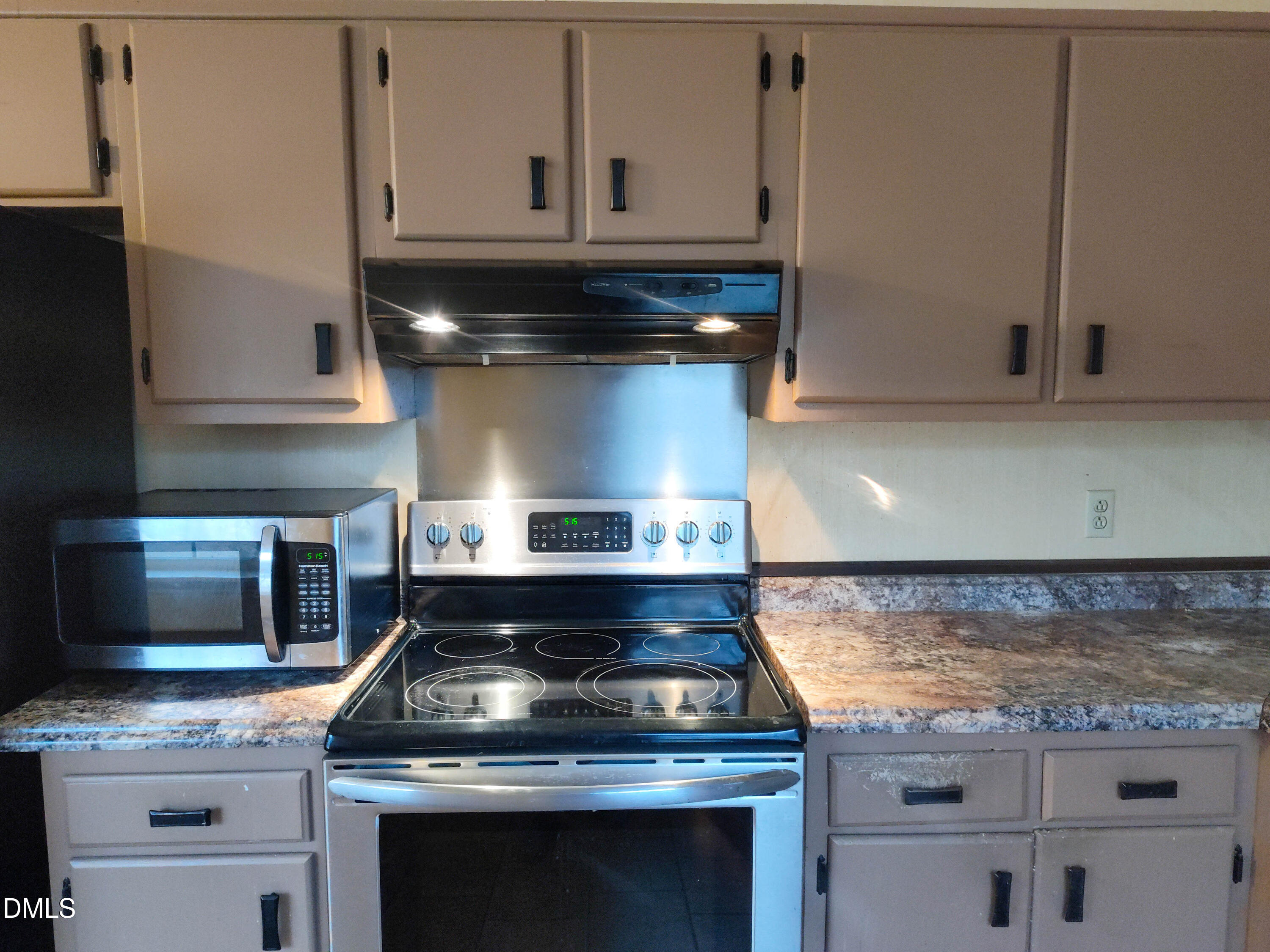 205 Darrel Road La Grange, NC 28551 - Photo 6 of 44 a stove top oven sitting inside of a kitchen
