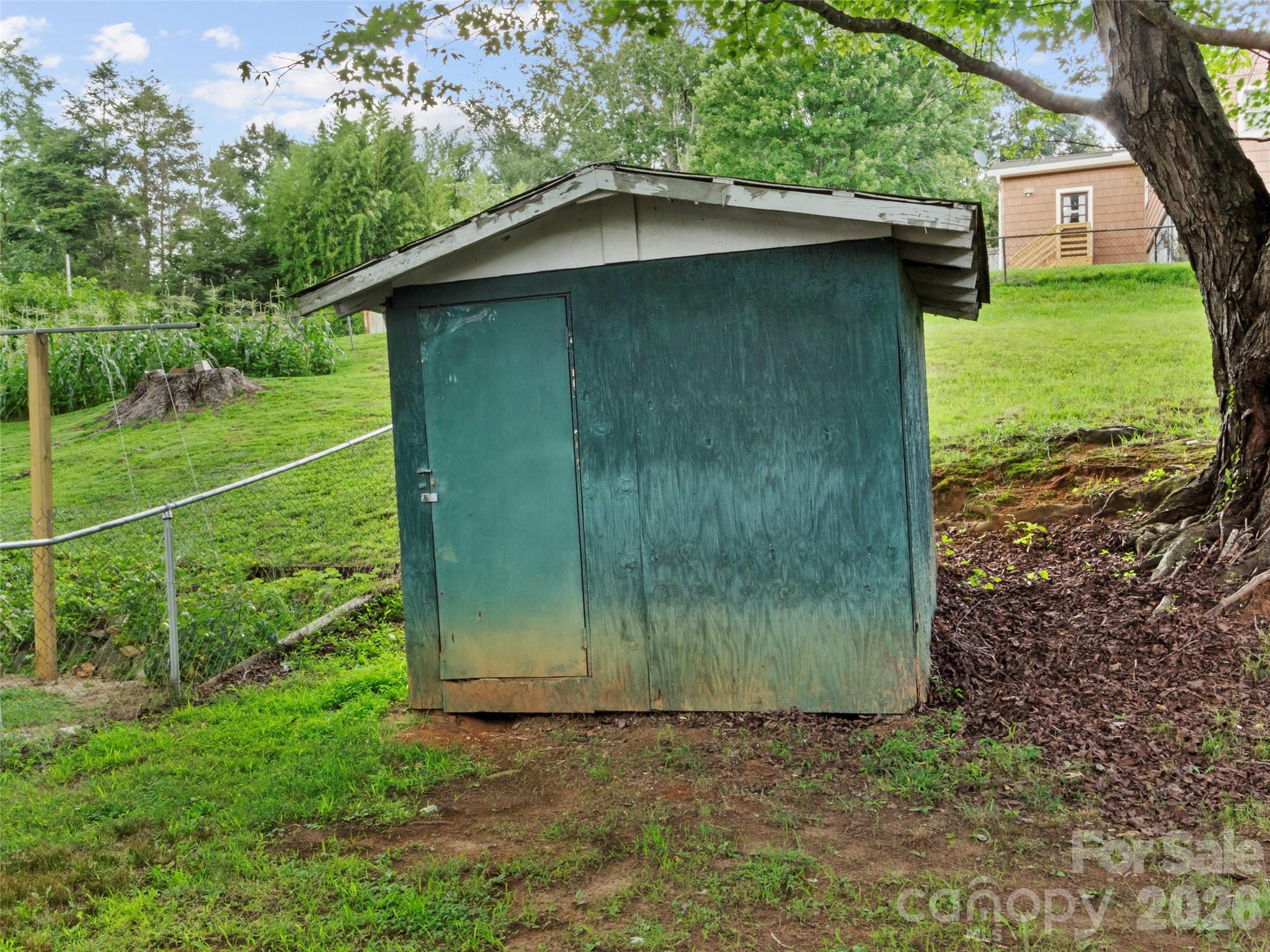230 School Road East Asheville, NC 28803 - Photo 37 of 42
