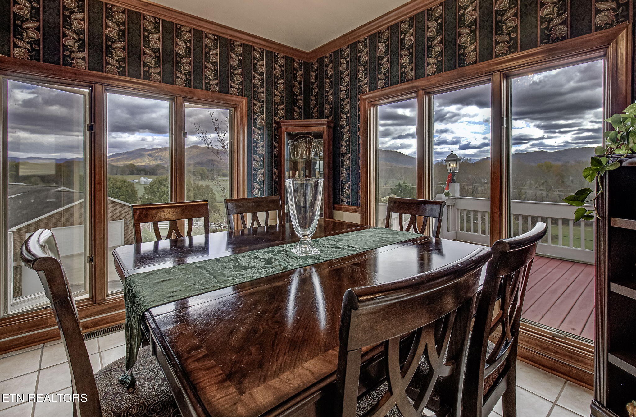 3102 Ellejoy Road Walland, TN 37886 - Photo 7 of 58 Gallery Image 7