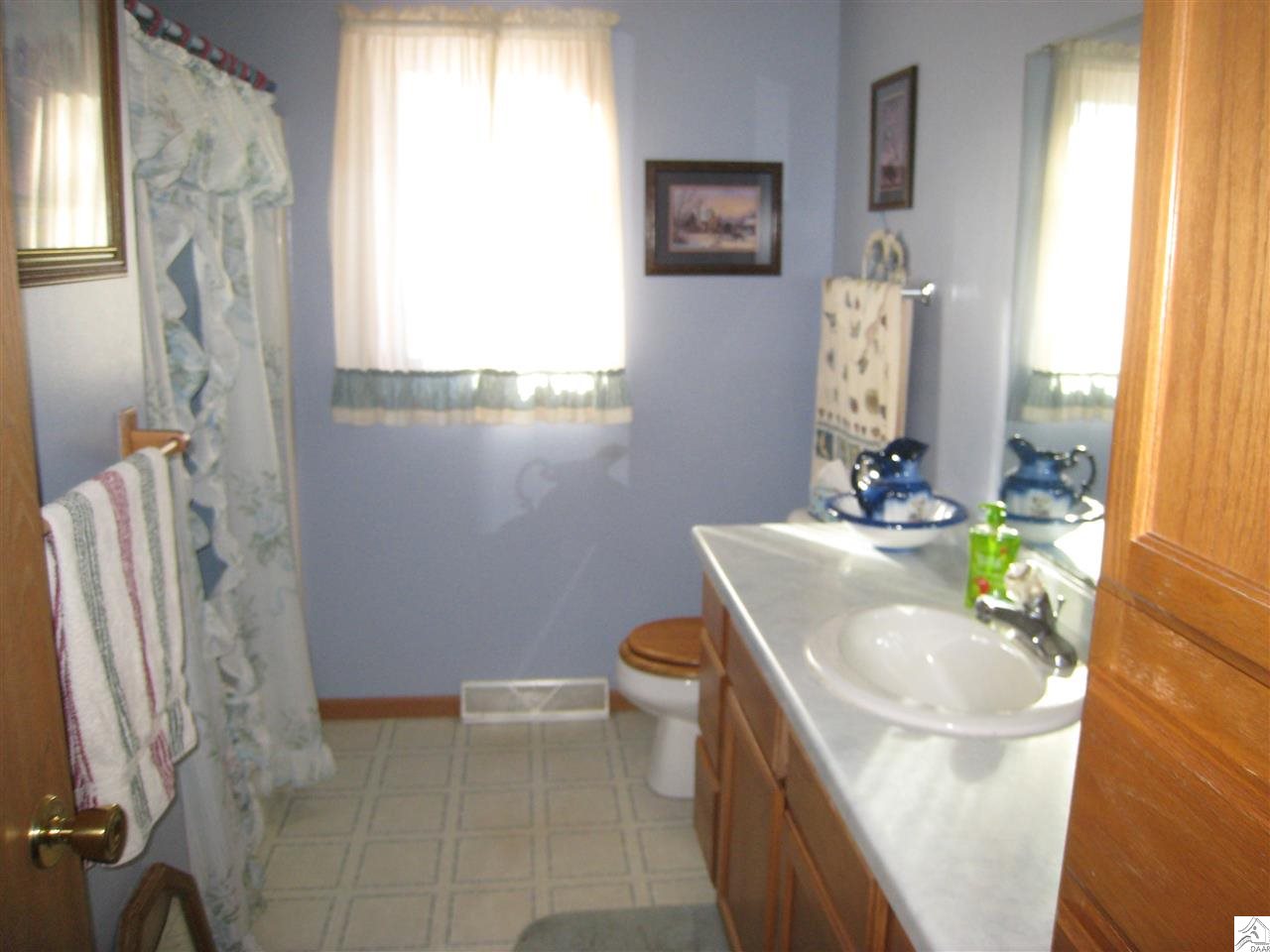 730 Cemetery Road Wrenshall, MN 55797 - Photo 11 of 16 Gallery Image 11