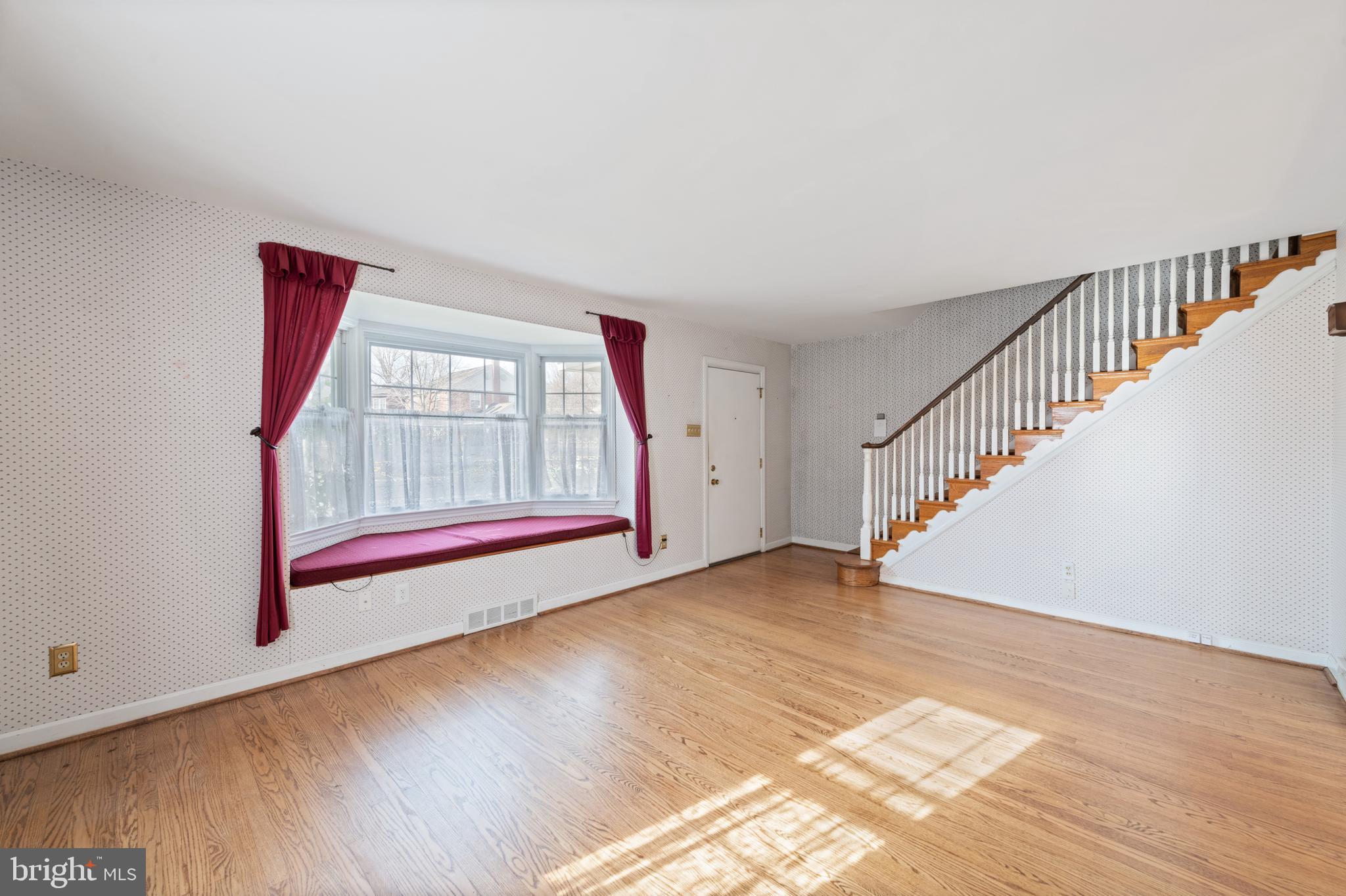 105 Colwick Road Cherry Hill, NJ 08002 - Photo 3 of 30