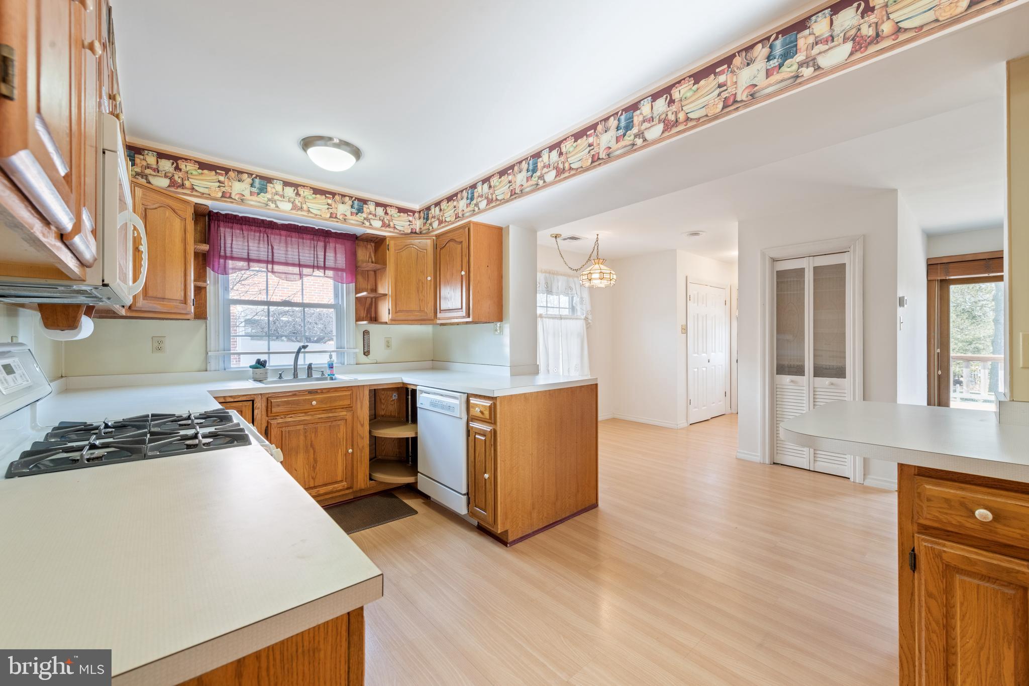 105 Colwick Road Cherry Hill, NJ 08002 - Photo 6 of 30