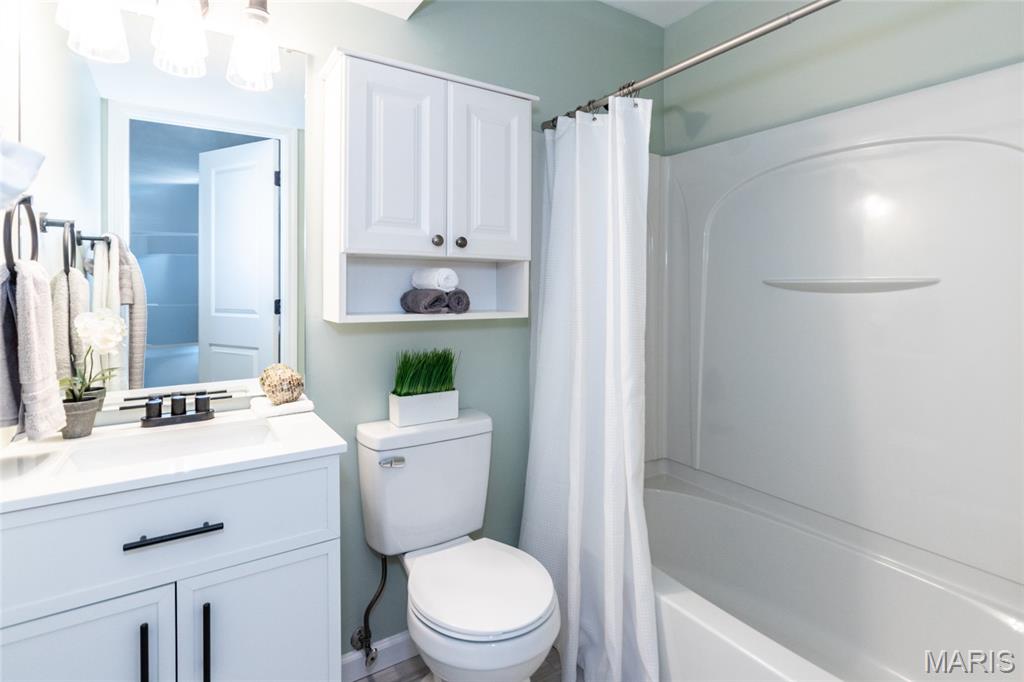 1622 Forest Springs Lane, Unit A Ballwin, MO 63021 - Photo 14 of 31