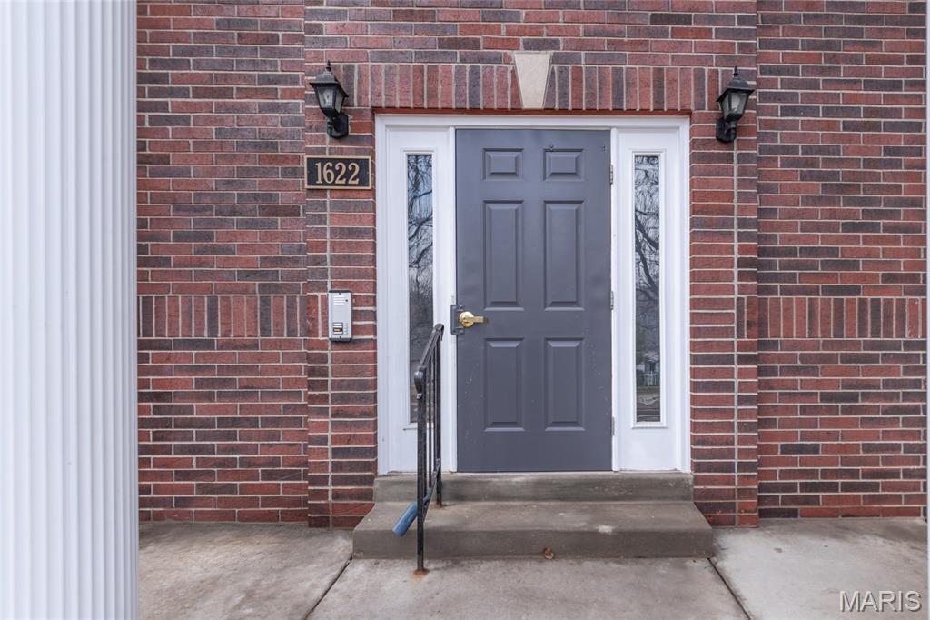 1622 Forest Springs Lane, Unit A Ballwin, MO 63021 - Photo 2 of 31