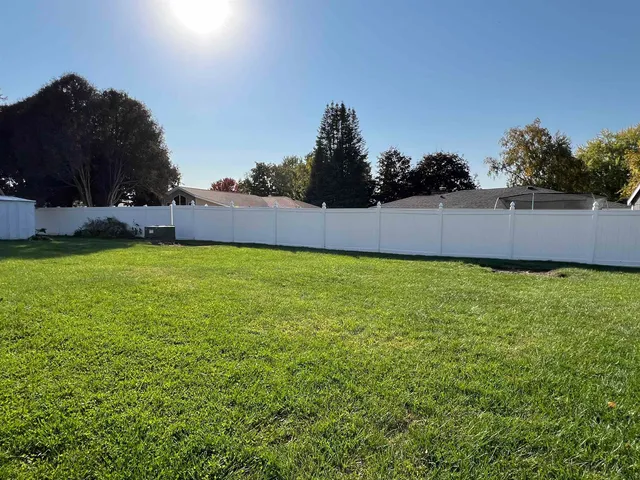 $249,000 | 141 Pedretti Parkway, Prairie du Chien, WI 53821