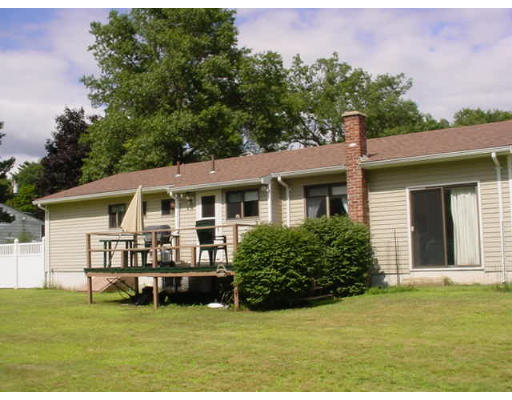 44 Temi Road Holliston, MA 01746 - Photo 10 of 11
