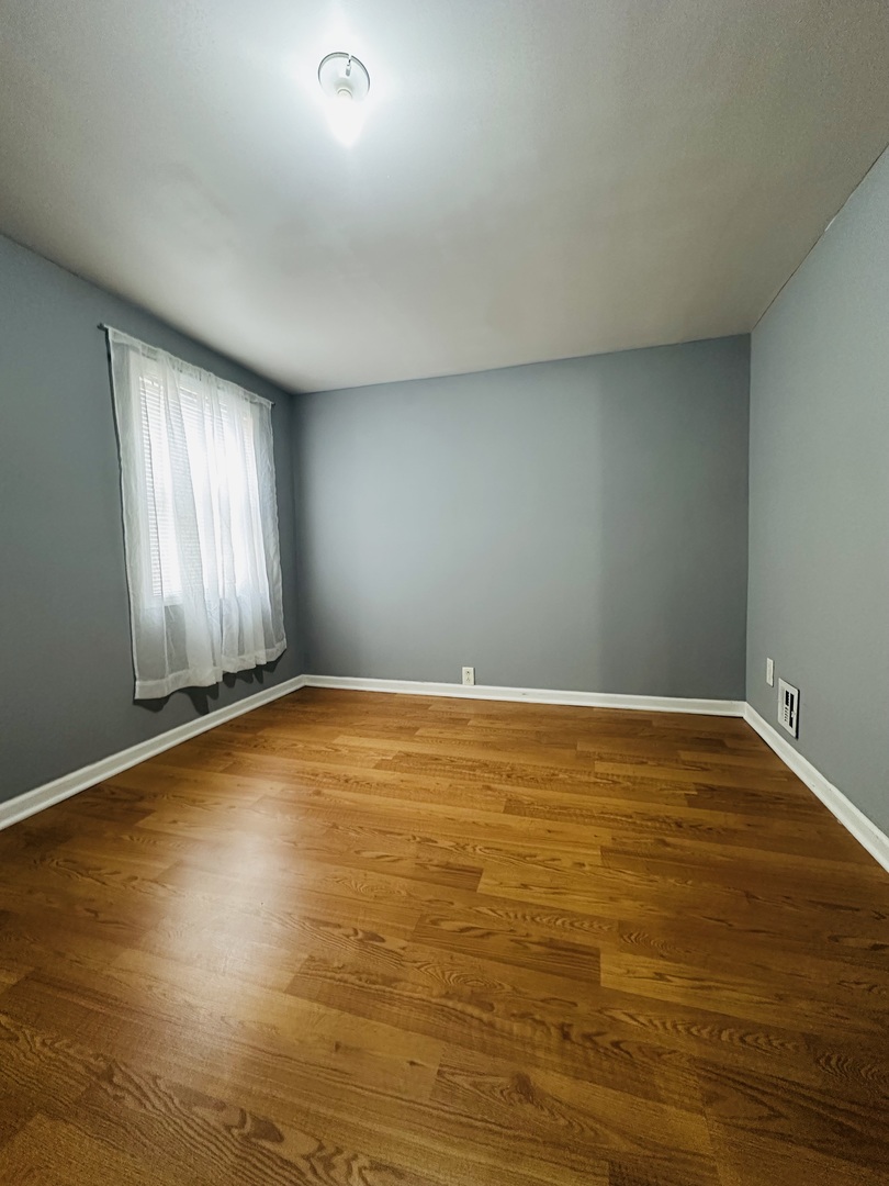 7500 Elmhurst Road, Unit 405 Des Plaines, IL 60018 - Photo 14 of 15