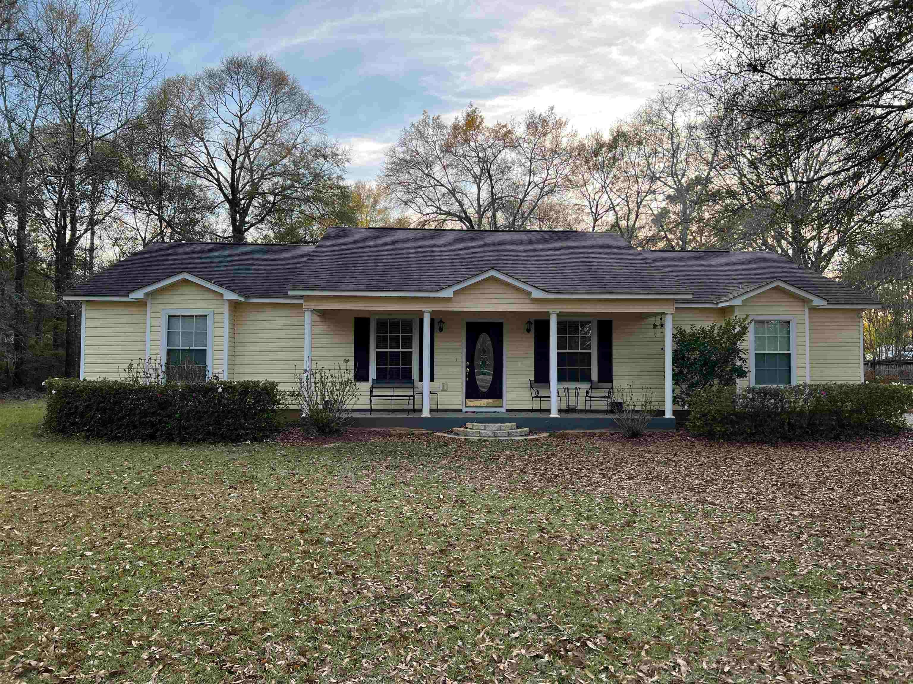 12238 Ridgeview Loop Andalusia, AL 36421 - Photo 4 of 16 Gallery Image 4
