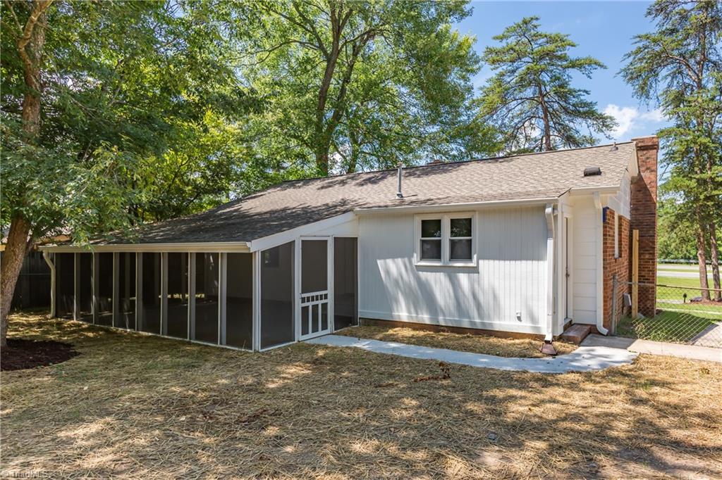 130 Sunview Avenue High Point, NC 27265 - Photo 26 of 30