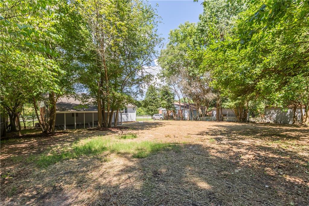 130 Sunview Avenue High Point, NC 27265 - Photo 28 of 30