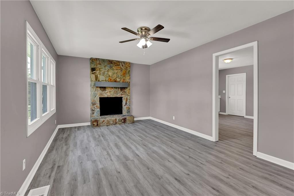130 Sunview Avenue High Point, NC 27265 - Photo 6 of 30