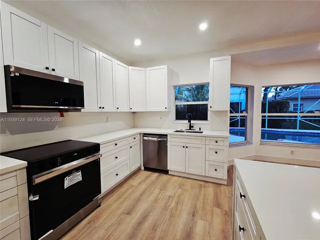 $910,000 | 15843 Southwest 14th Court, Pembroke Pines, FL 33027