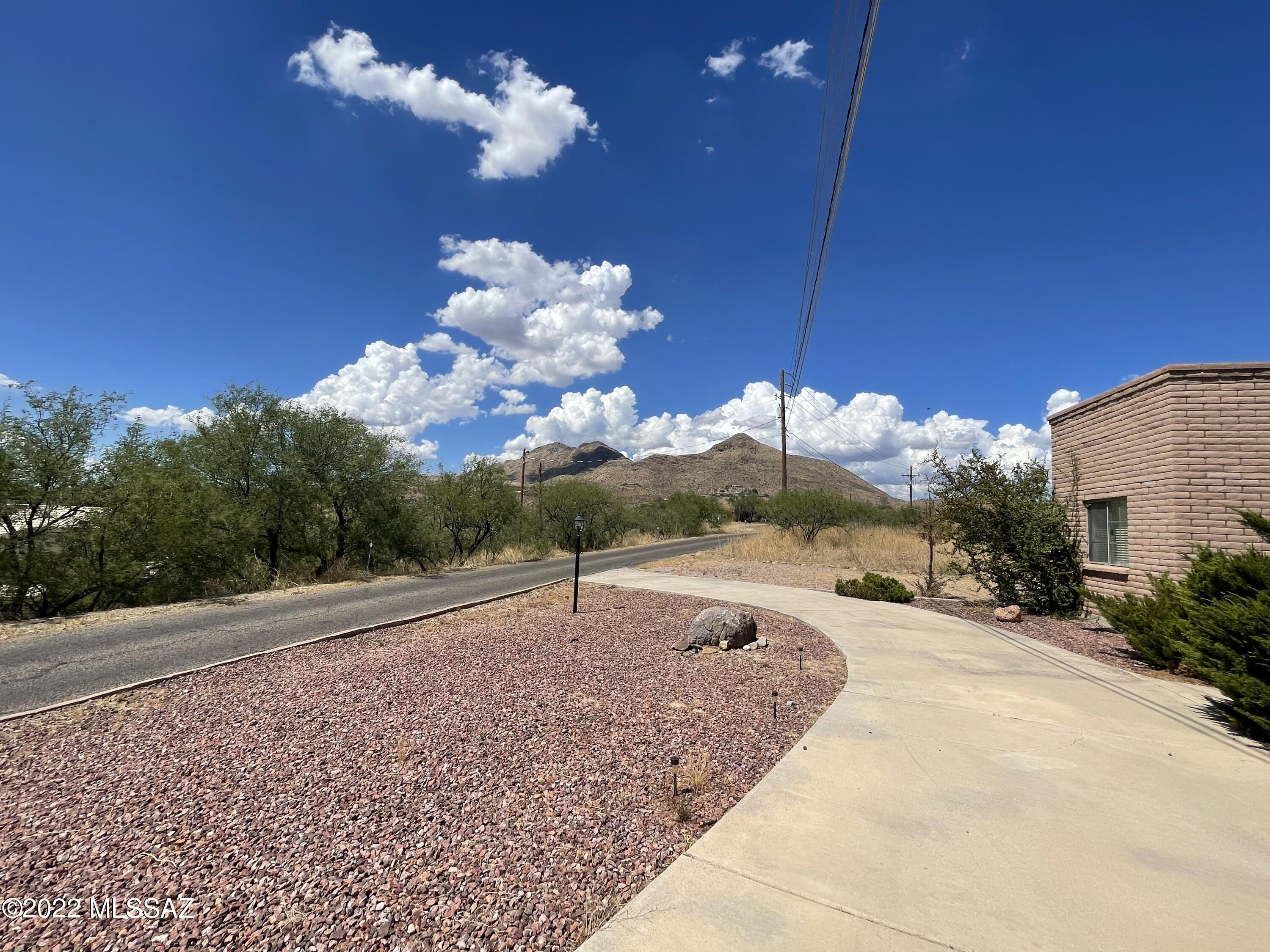 433 Rio Rico Drive Rio Rico, AZ 85648 - Photo 5 of 41