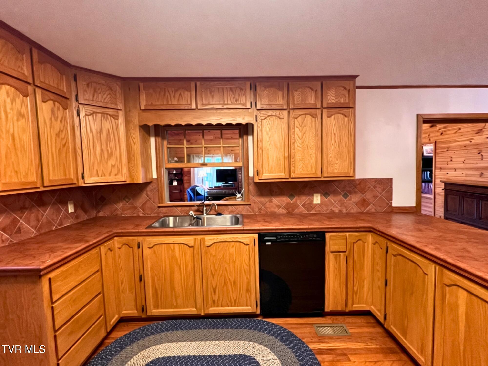 60 West School Street Mosheim, TN 37818 - Photo 14 of 65 26